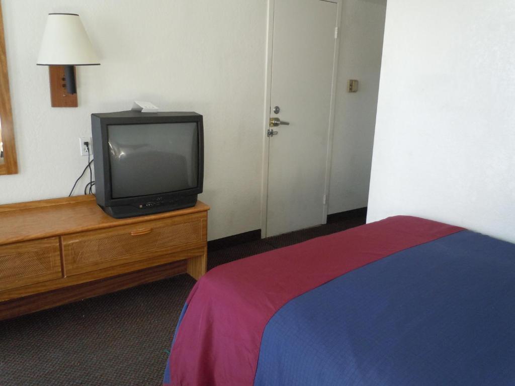 Travelodge By Wyndham Grand Rapids North Walker Δωμάτιο φωτογραφία