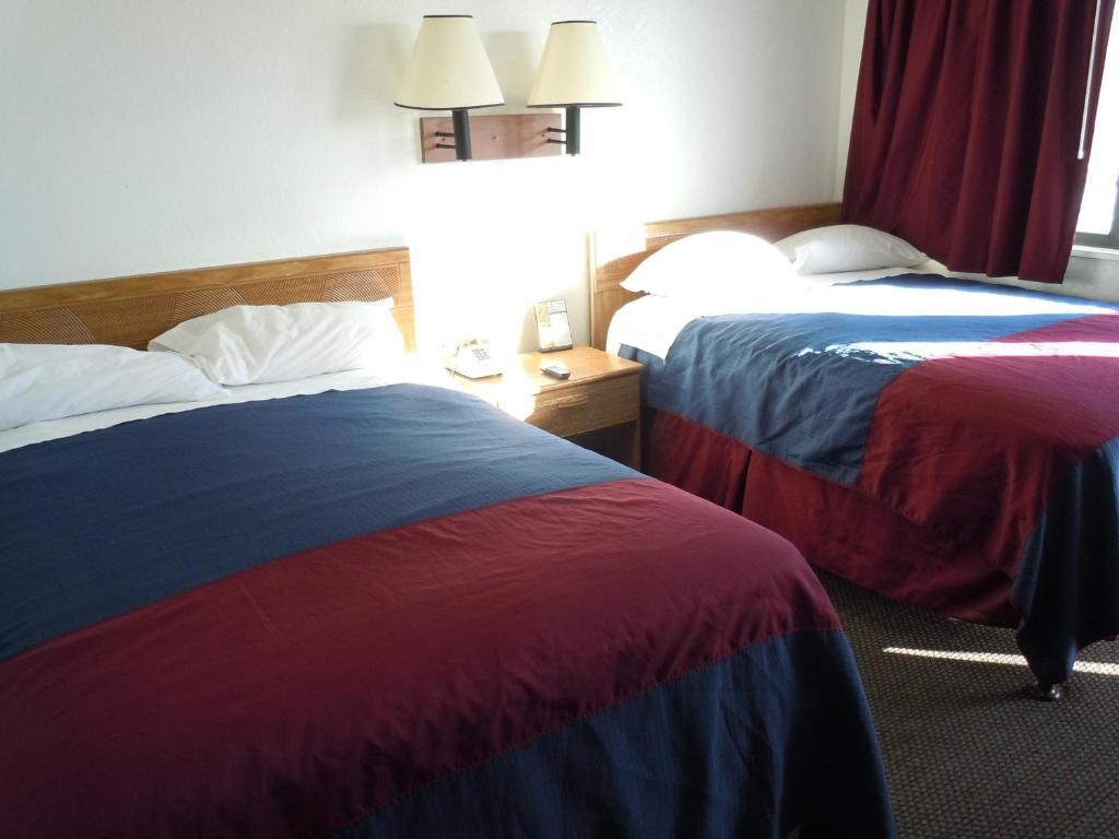 Travelodge By Wyndham Grand Rapids North Walker Δωμάτιο φωτογραφία